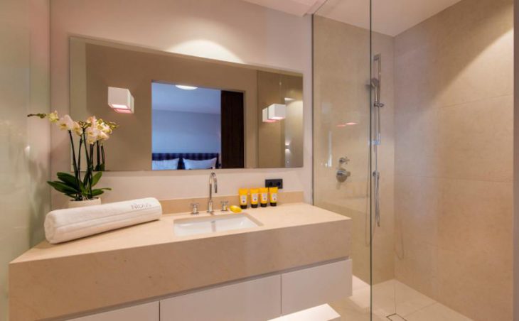 Nidus Apartment 2, Lech, Bathroom